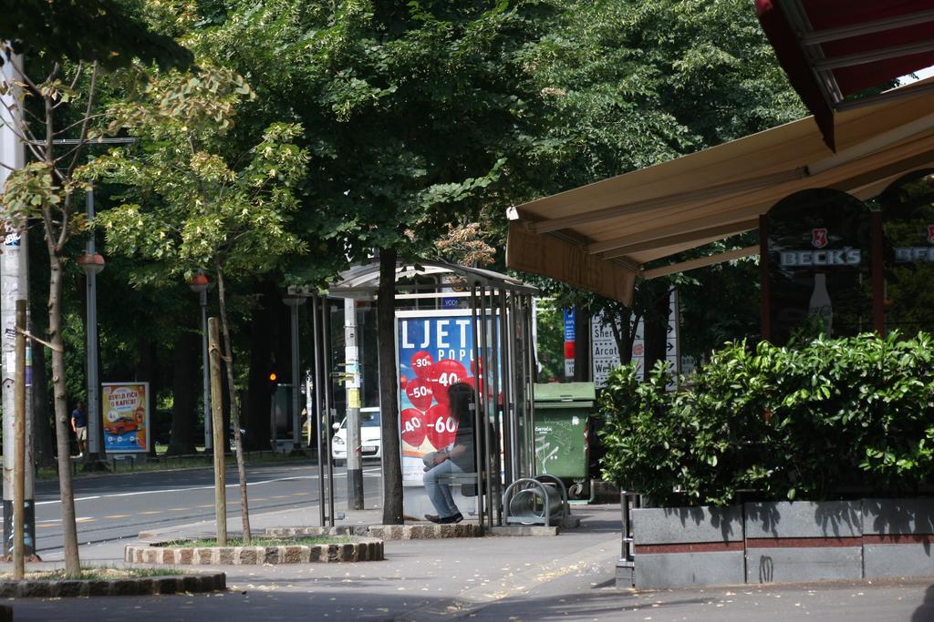 Vla Vla With Parking Appartement