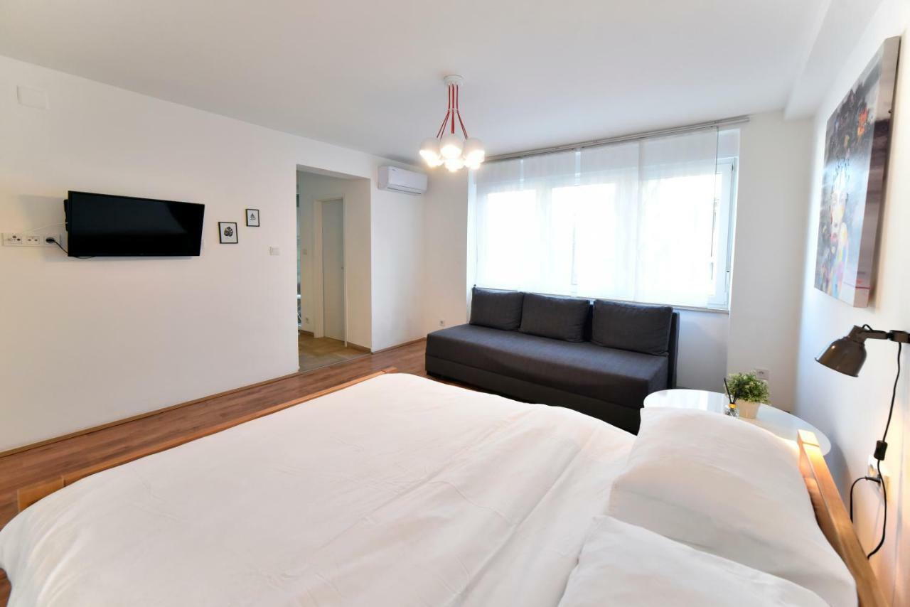 Vla Vla With Parking Appartement
